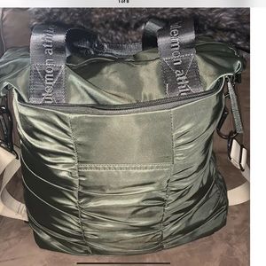 Fast in flight bag In very good preowned condition, used minimally